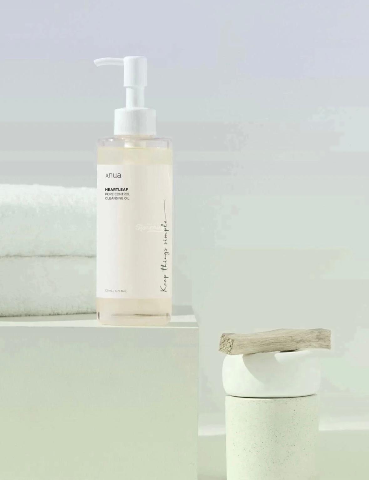 Heartleaf Pore Control Cleansing Oil